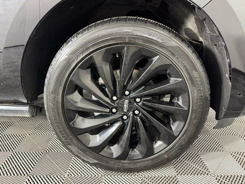 Used 2020 Lincoln Navigator L Reserve w/ Equipment Group 208A Reserve image 50