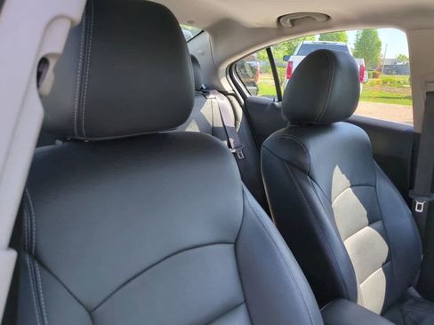 Used 2015 Chevrolet Cruze LTZ w/ Sun, Sound and Sport Package FWD image 7