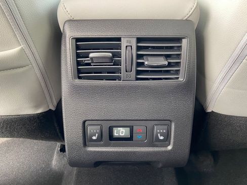 New 2026 Mitsubishi Outlander SEL AWD/4WD image 18