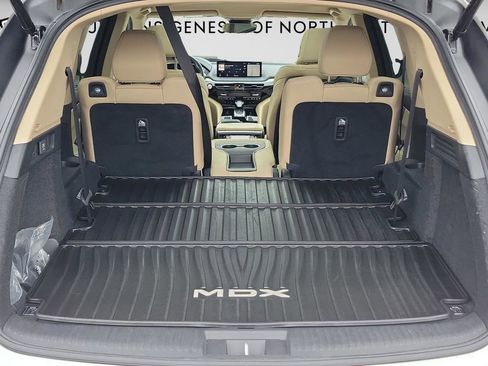 Used 2023 Acura MDX FWD w/ Technology Package image 7