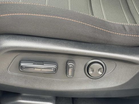 Used 2025 Honda CR-V Sport image 19