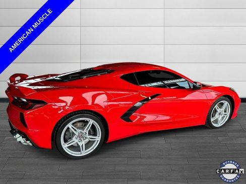 Used 2020 Chevrolet Corvette Stingray Preferred Cpe w/ 2LT Preferred Equipment Group RWD image 3