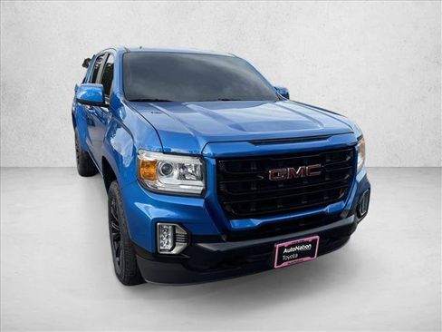 Used 2022 GMC Canyon Elevation w/ Elevation Premium Package AWD/4WD image 3