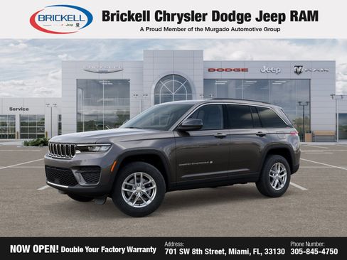 New 2025 Jeep Grand Cherokee Laredo X image 2