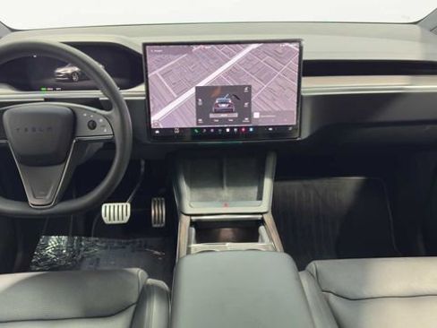 Used 2024 Tesla Model X AWD/4WD image 22