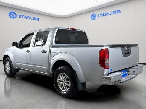 Used 2020 Nissan Frontier SV image 5