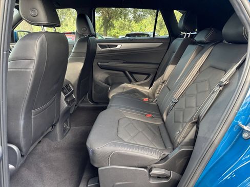 Used 2026 Volkswagen Atlas Cross Sport SE FWD image 39