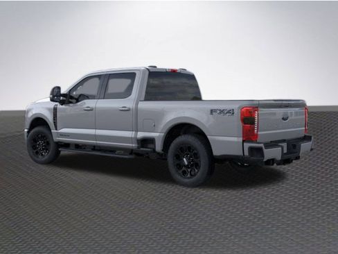 New 2026 Ford F250 Lariat w/ Black Appearance Package image 4