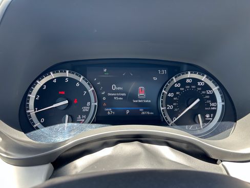 Certified 2021 Toyota Highlander Platinum AWD/4WD image 28