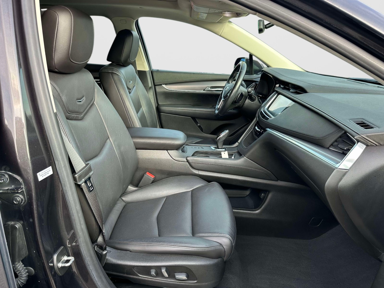 Used 2018 Cadillac XT5 Luxury AWD/4WD image 9