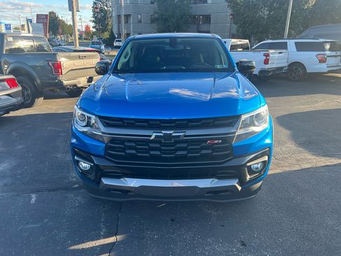 Used 2022 Chevrolet Colorado Z71 image 2