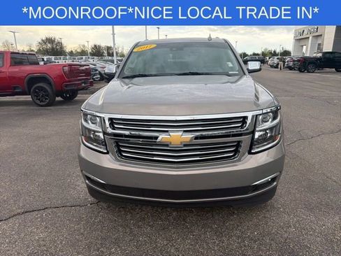 Used 2017 Chevrolet Suburban Premier image 4