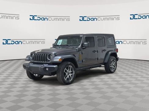 Used 2025 Jeep Wrangler Unlimited Sport S 4xe w/ Convenience Group AWD/4WD image 4