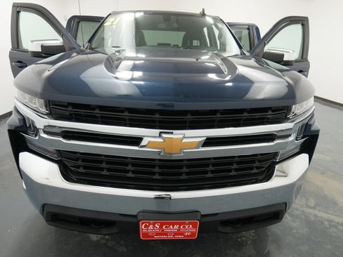 Used 2021 Chevrolet Silverado 1500 LT AWD/4WD image 30
