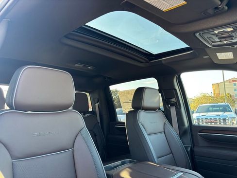 New 2026 GMC Sierra 2500 Denali w/ Denali Reserve Package image 39