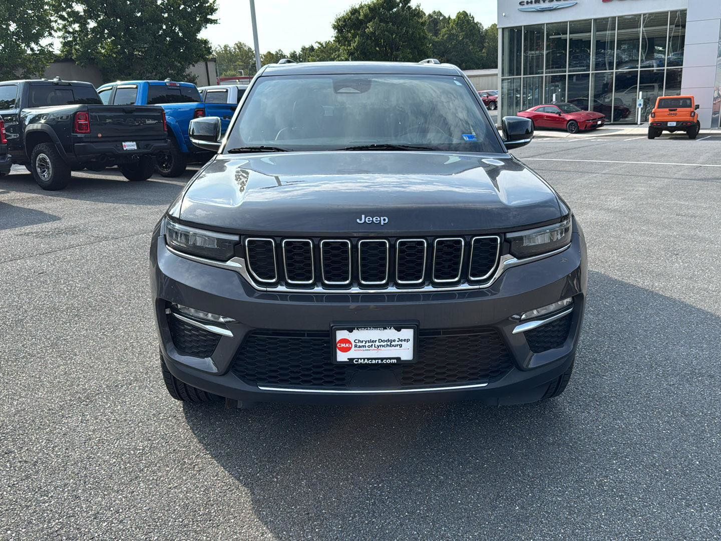 Used 2024 Jeep Grand Cherokee Limited 4xe AWD/4WD image 9