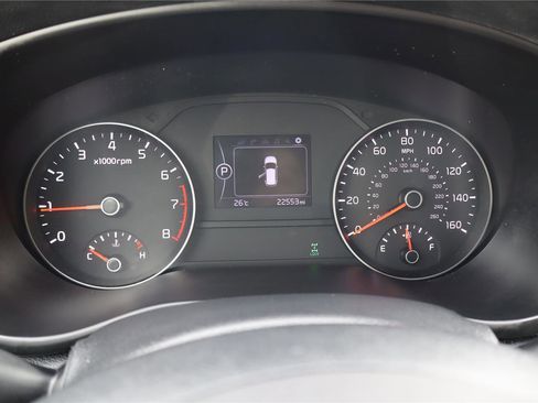 Used 2019 Kia Sportage EX w/ Option Group 040 AWD/4WD image 18