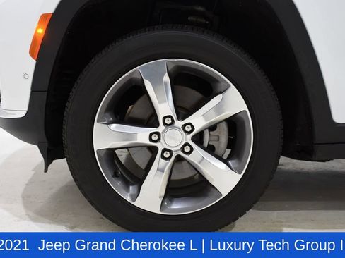Used 2021 Jeep Grand Cherokee L Limited w/ Luxury Tech Group II image 6