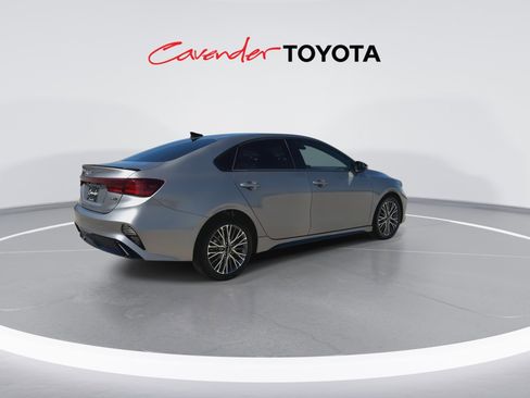 Used 2024 Kia Forte GT-Line FWD image 8