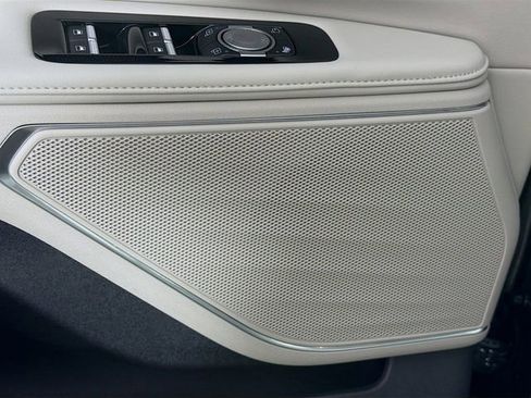New 2026 Lincoln Nautilus Premier AWD/4WD image 20