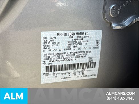 Used 2025 Ford Explorer Active image 40