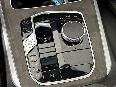 Used 2024 BMW X5 xDrive40i image 16