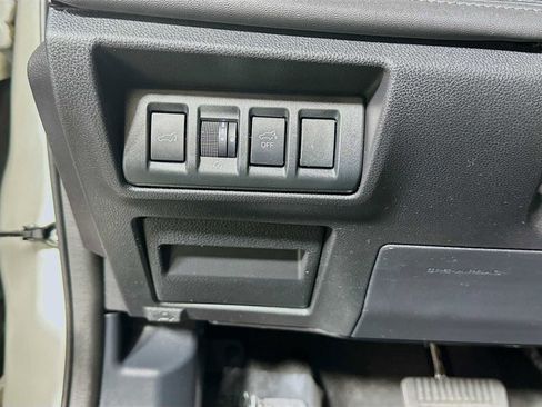 Used 2023 Subaru Outback Touring image 10