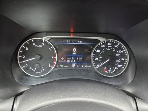 Used 2024 Nissan Sentra SV FWD image 20