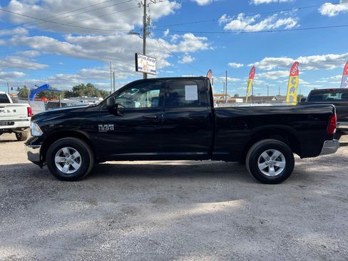 Used 2024 RAM 1500 Classic SLT AWD/4WD image 6