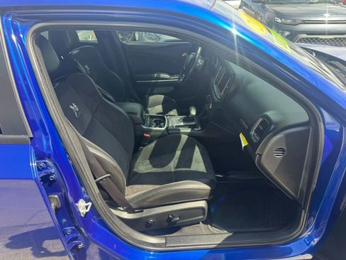 Used 2019 Dodge Charger Scat Pack w/ Plus Group RWD image 12