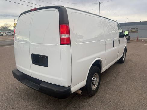 Used 2019 Chevrolet Express 2500 w/ Driver Convenience Package image 9