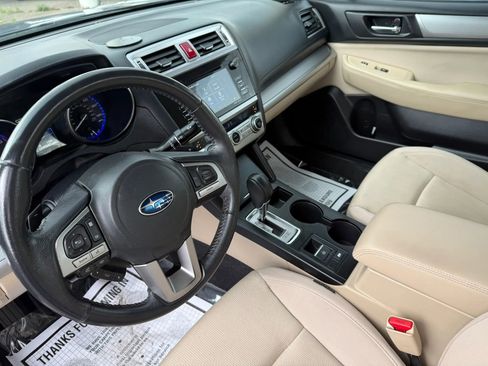 Used 2017 Subaru Legacy 2.5i Premium AWD/4WD image 11