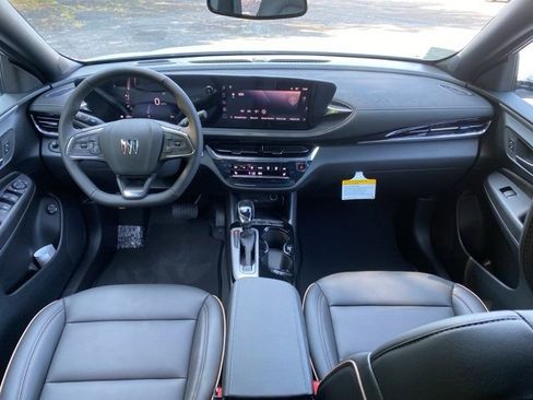 New 2025 Buick Envista Avenir image 21