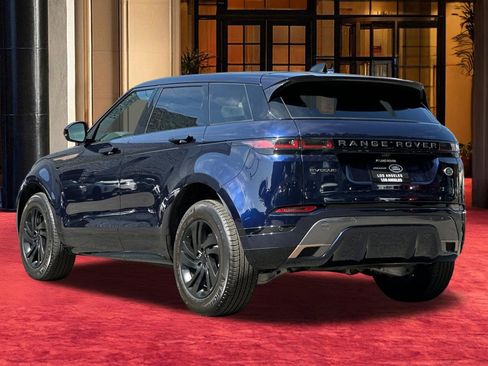 Used 2022 Land Rover Range Rover Evoque R-Dynamic S image 4