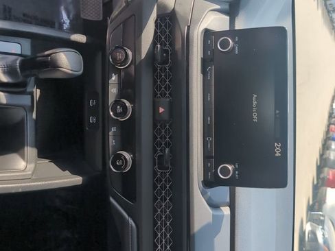 Certified 2025 Honda Accord LX image 19