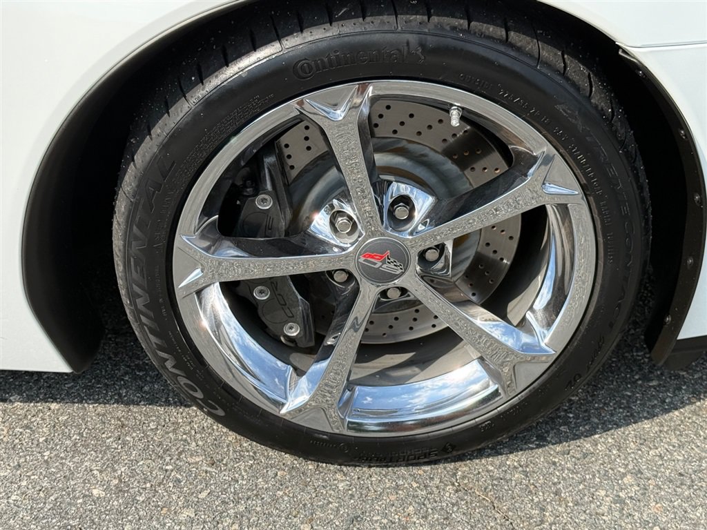 Used 2013 Chevrolet Corvette Grand Sport w/ 4LT Preferred Equipment Group RWD image 38