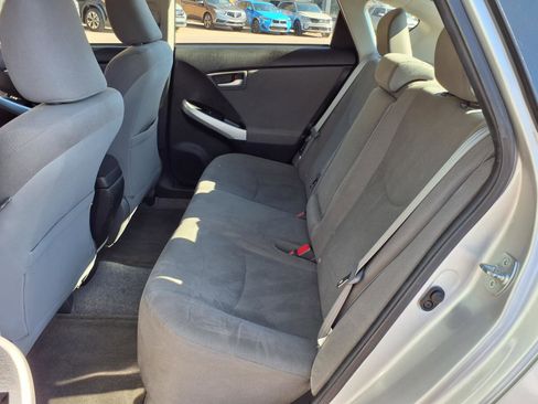 Used 2013 Toyota Prius Three image 10