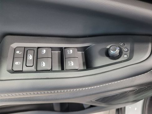 New 2026 Jeep Grand Cherokee L Laredo AWD/4WD image 13