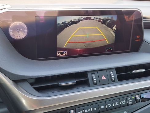 Used 2019 Lexus ES 350 w/ Accessory Package 2 image 20