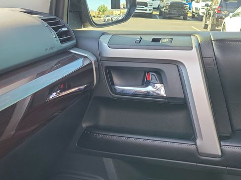 Used 2018 Toyota 4Runner Limited image 32