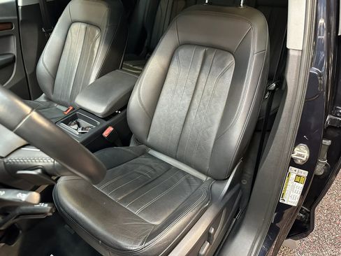 Used 2018 Audi Q5 2.0T Premium Plus AWD/4WD image 19