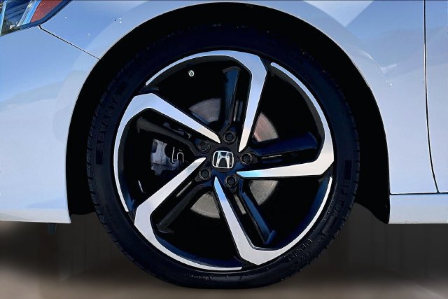Used 2022 Honda Accord Sport image 28