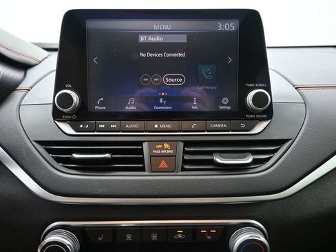 Used 2022 Nissan Altima 2.5 SR w/ Midnight Edition Package image 28