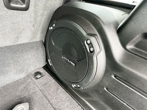 Used 2023 Jeep Wrangler Unlimited w/ Cold Weather Group AWD/4WD image 31