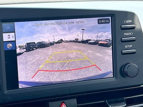 Used 2025 Hyundai Elantra Sport FWD image 8