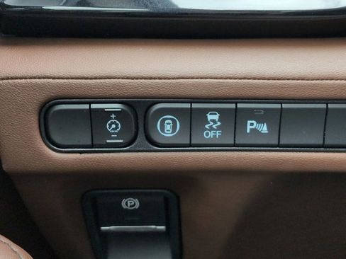 Used 2022 Acura MDX FWD w/ Technology Package image 27