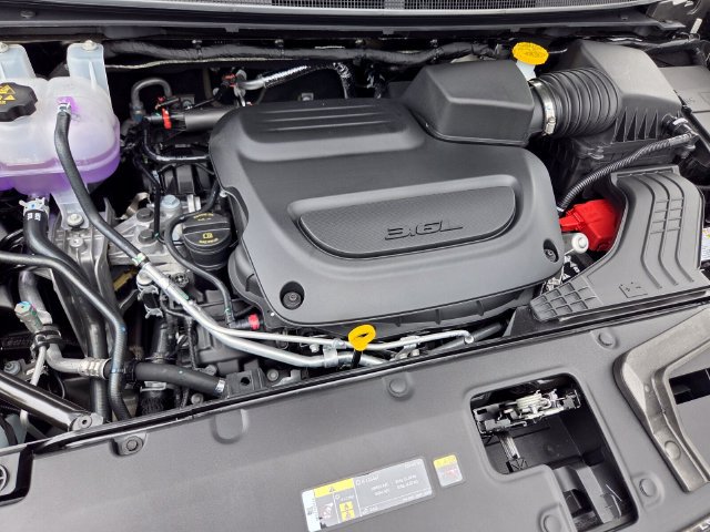 New 2027 Chrysler Pacifica Select FWD image 20