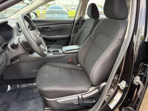 Used 2024 Nissan Sentra S FWD image 11