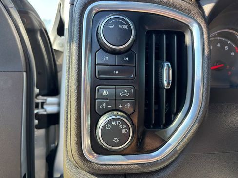 Used 2023 Chevrolet Silverado 2500 LT w/ Convenience Package image 19