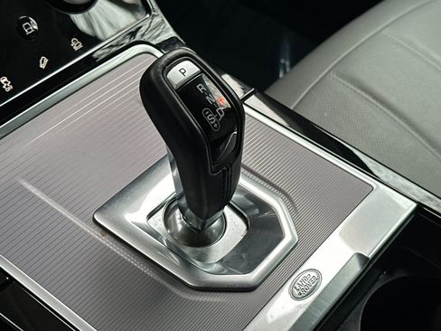 Used 2023 Land Rover Range Rover Evoque SE image 27